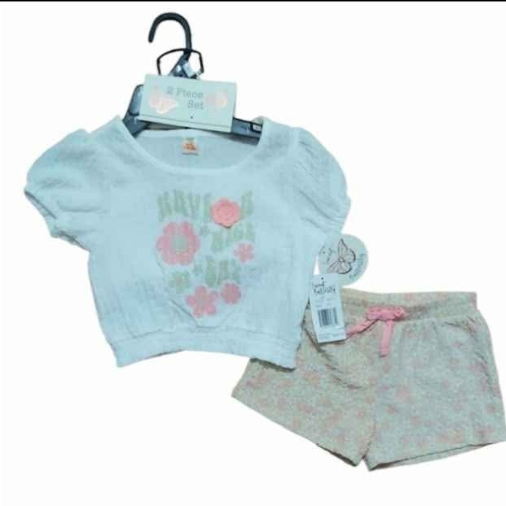 NWT Kids Floral Matching Set - White and Pink